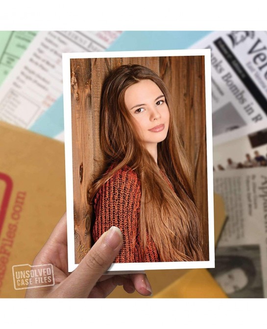 | Banks Jamie - Cold Case Murder Mystery Game | Can You Solve The Crime? $47.06 Board Games