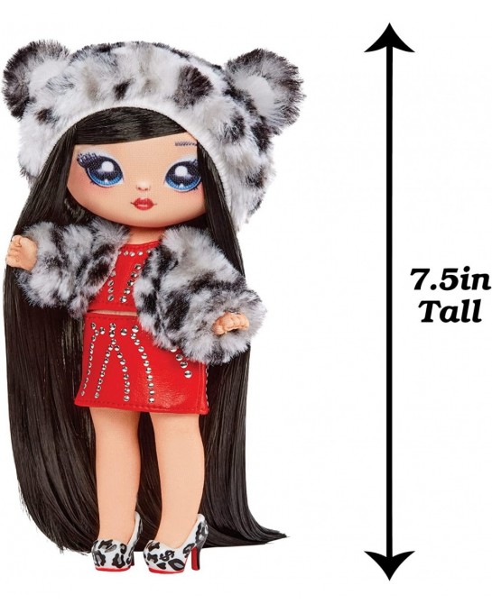 Cozy Series Leona White 7.5" Fashion Doll Snow Leopard-Inspired with Black Hair 3-Piece Outfit and Fuzzy Clip-on Purse Poseab...