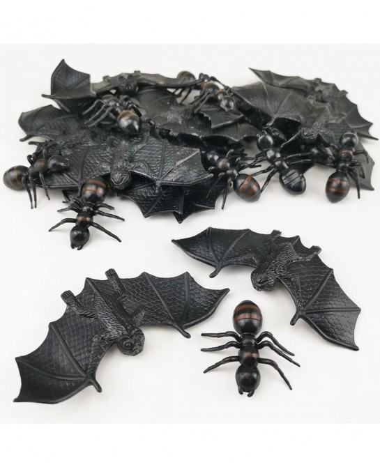 Realistic Plastic Bugs Prank Fake Insects 35Pcs Ants and Bats Scary Trick Joke Toys for Halloween Party Decoration April Fool...
