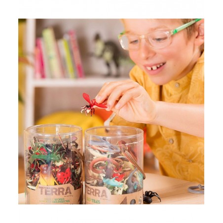 – Reptiles In Tube – Assorted Reptile Animal Toys For Kids 3+ (60 Pc) $20.92 Play Figure Playsets