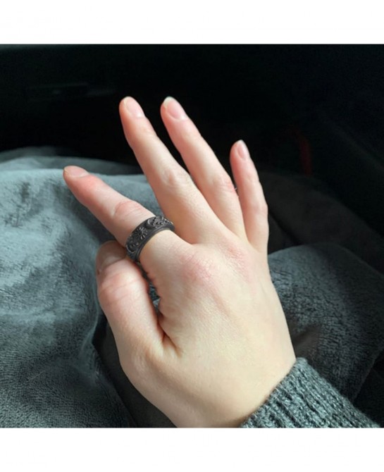 Anxiety Ring for Women Titanium Stainless Steel Fidget Spinner Ring for Anxiety Sun Moon Stars Promise Engagement Rings Stres...