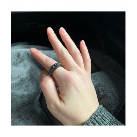 Anxiety Ring for Women Titanium Stainless Steel Fidget Spinner Ring for Anxiety Sun Moon Stars Promise Engagement Rings Stres...